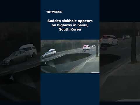 Sudden sinkhole appears on highway in Seoul, South Korea